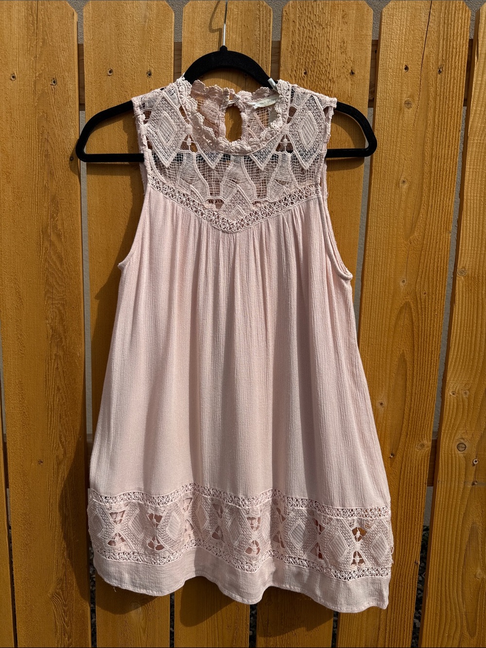 Blu Pepper Lace Yoke Sleeveless Tunic